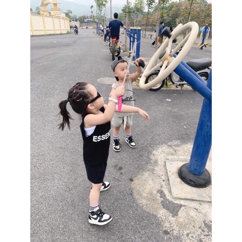 Bộ đồ bé trai Essen from rộng sát nách cá tính phong cách