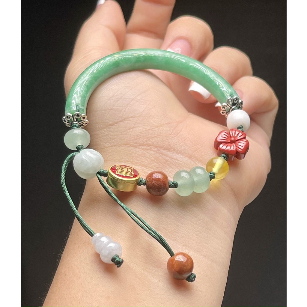 Vòng tay ngọc kết dây mix charm chu sa