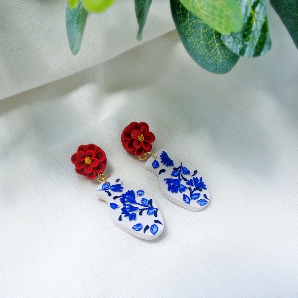 Bông tai gốm sứ xanh | Trang sức khuyên tai thủ công đất sét polymer | LAM Jewelry