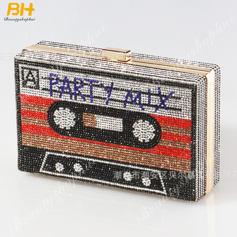 Ví Cầm Tay Đính Kim Cương Giả Phong Cách Âu Mỹ Retro Mới Cho Nữ Dự Tiệc