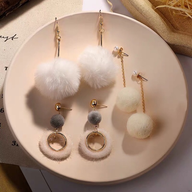 Set bông tai cho các cô gái