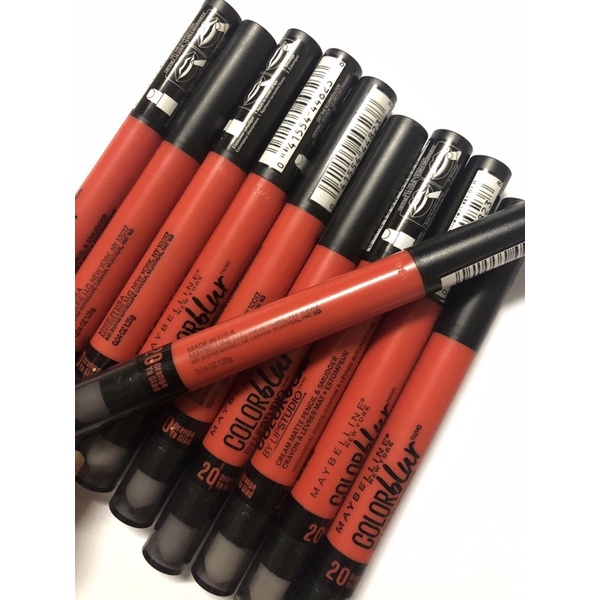 Son thỏi 2 đầu Maybelline Lip Studio Colorblur Cream Matte Pencil & Smudger 1.25g 05 Pink Insanity