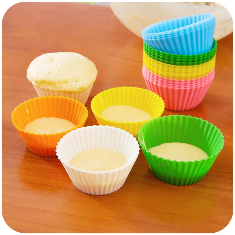 Khuôn cốc tròn bằng silicone làm bánh muffin tiện lợi