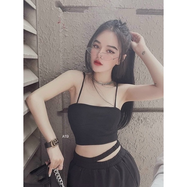 áo 2 dây croptop siêu hot freesize dưới 52kg - Carotshop