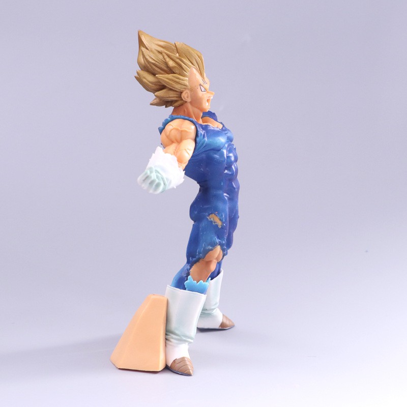 Nhân vật Vegeta Majin sắc nét từng chi tiết