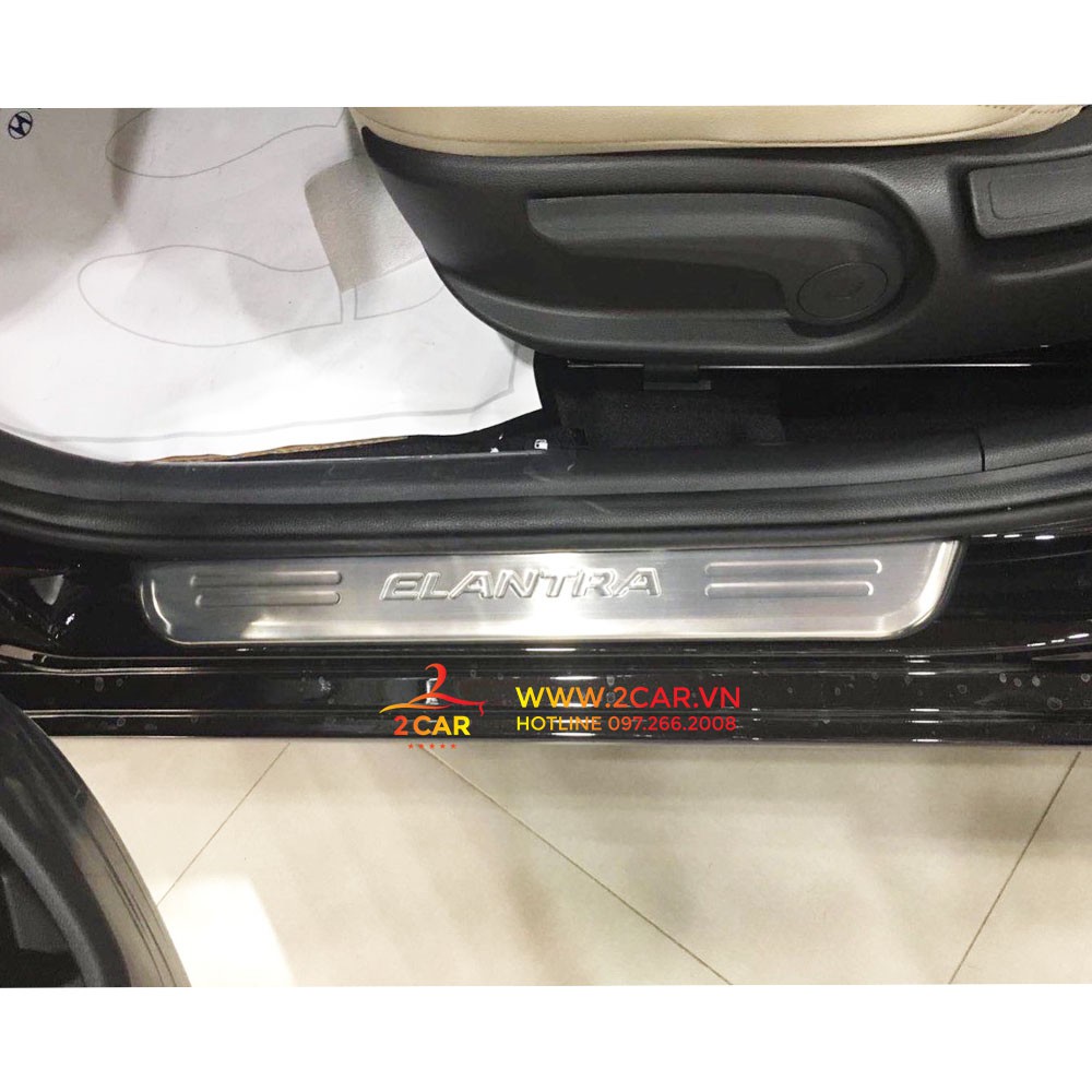 Ốp Bậc Cửa, Nẹp bước chân Trong, Ngoài Xe Huyndai Elantra 2016 2017 2018 2019 2020 2021, chất liệu Inox