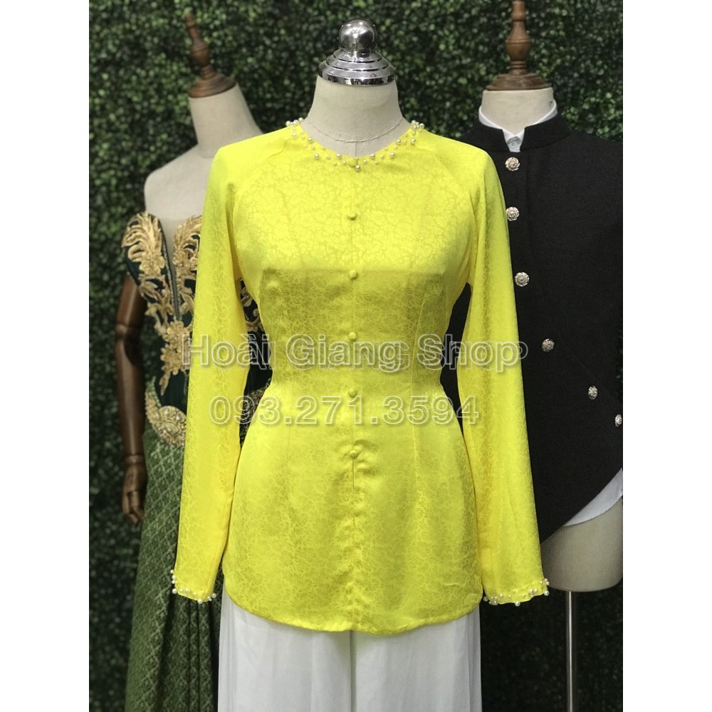 Hàng sẵn bộ bà ba vàng gấm kết hột tươi rói, sang chảnh quá xá. Size S-4XL.