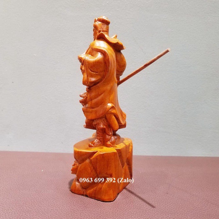 Tượng quan công gỗ hương