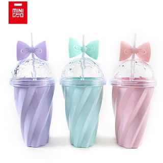 Ly nhựa đựng nước Minigood cột nơ