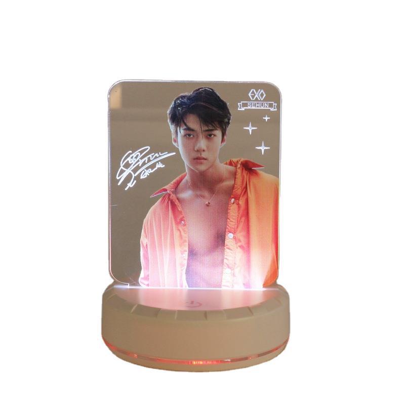 Đèn Led Để Bàn Thiết Kế Hình Nhóm Nhạc EXO Độc Đáo