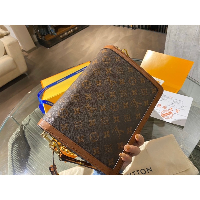 Túi W566-25 LV Dauphine fullbox nam châm dây da, xích quá đẹp♥️