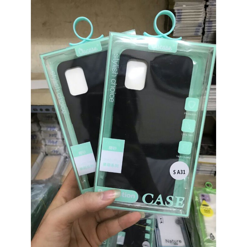 Ốp lưng Ou case màu Samsung Galaxy A31 màu đen