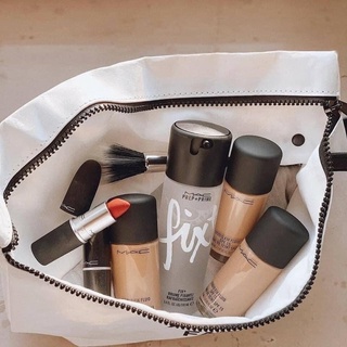 Set kem nền +xịt makeup mac