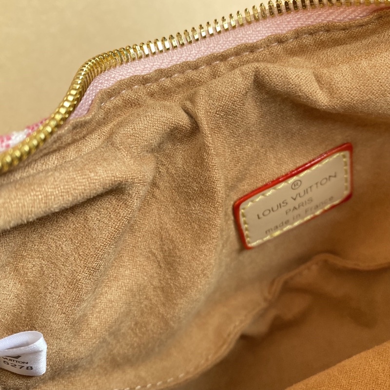 Túi xách nữ Lv Moon màu new 2022, size 24, fullbox túi vải hãng, siêu sang chảnh