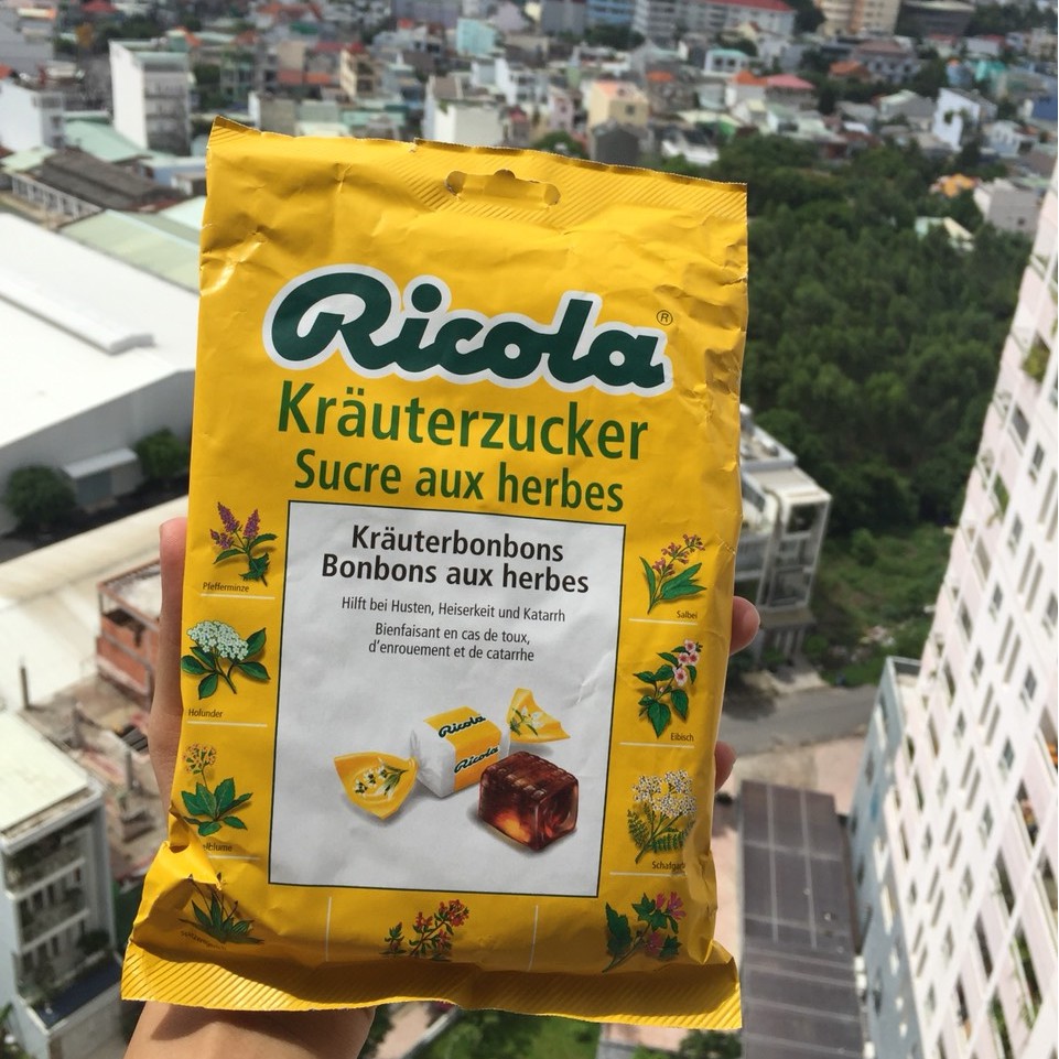 Kẹo ngậm thảo dược Ricola Thuỵ Sĩ