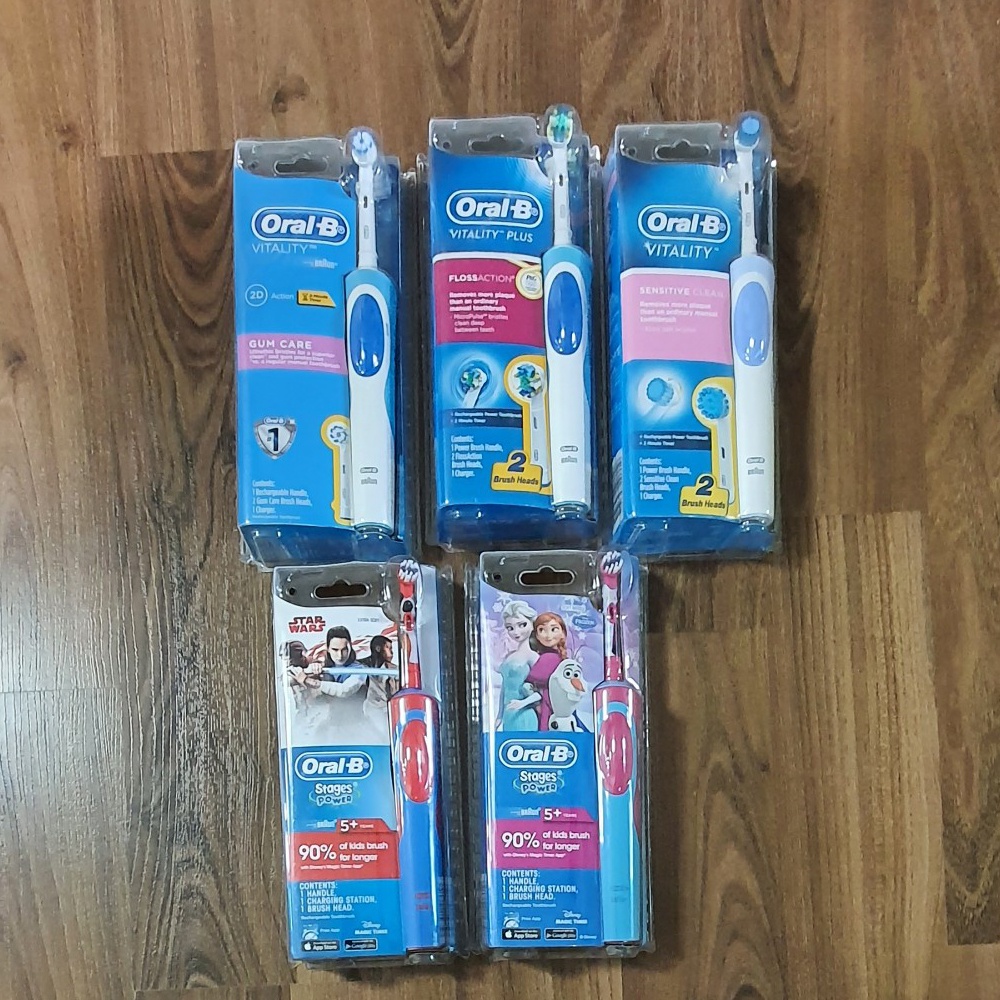 Bàn chải đánh răng điện Oral B B Braun tặng bốn đầu thay Minh House