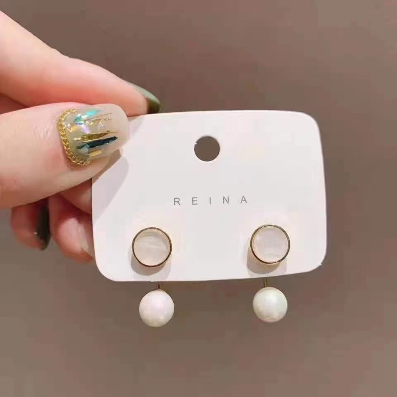 Hoa tai đính ngọc trai đơn giản độc đáo Hoa tai đinh tán nữ thời trang mới của Hàn Quốc