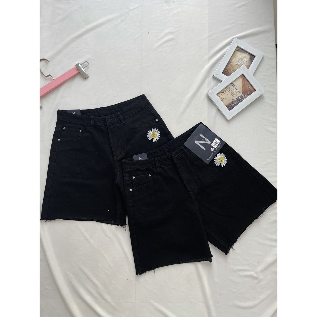 Quần jeans short ngố đại nữ🌸jeans đùi hoa cúc siêu xinh, màu đen🌸 dễ mix đồ sự lựa chọn hoàng hảo🌸