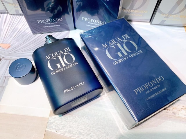 Nước hoa nam Acqua Di Gio Profondo edp 75ml của Pháp