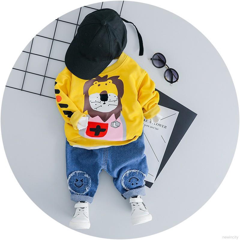 Set áo thun + quần jeans thời trang dành cho bé