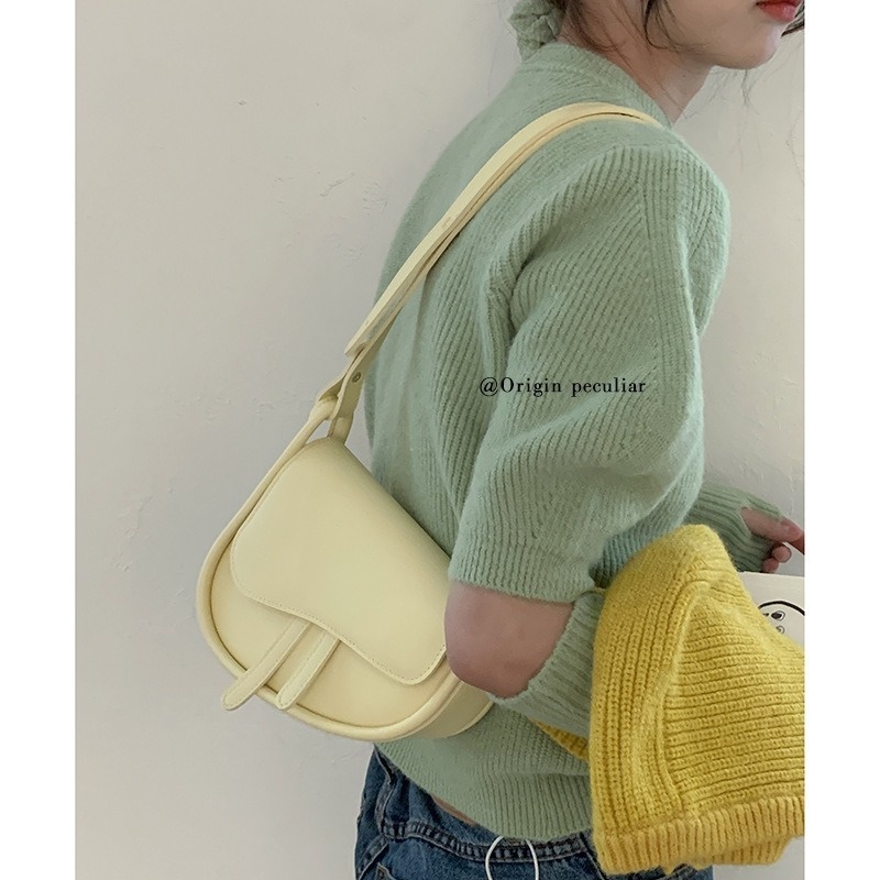 Túi Yên Ngựa Đeo Vai Màu Trơn Đơn Giản Đa Năng Thời Trang Mới Năm 2022 GYLXB305