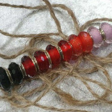 charm bạc 925 glass đen đỏ hồng