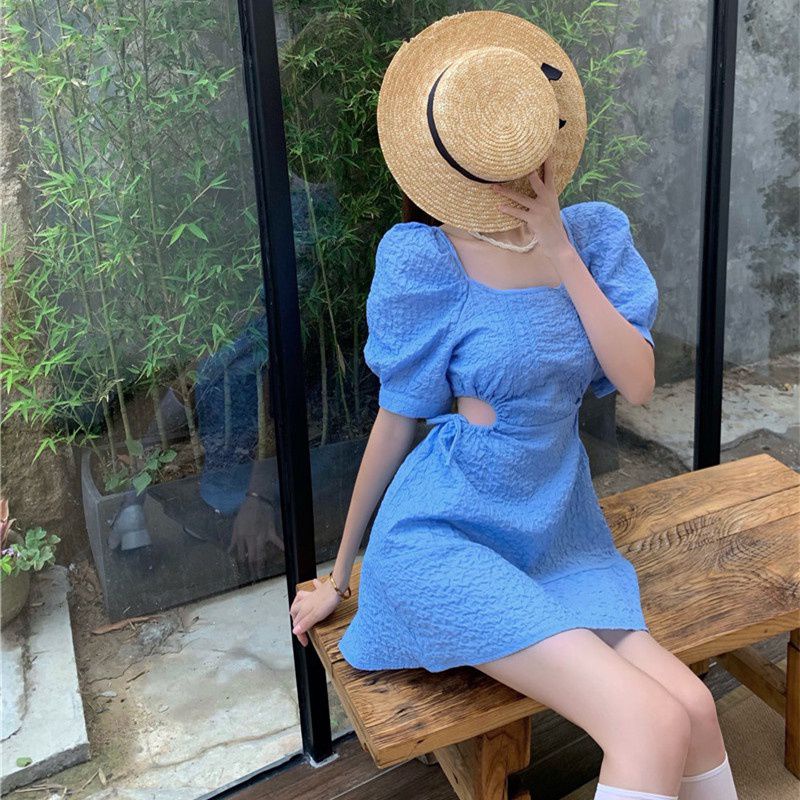 ĐẦM XỐP TAY PHỒNG KHOÉT EO CỘT NƠ XOÈ XINH LẮM