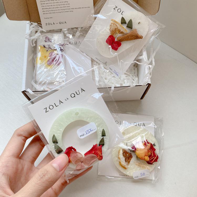 SÁP THƠM TREO TỦ QUẦN ÁO, OTO HOẶC KHÔNG GIAN NHỎ