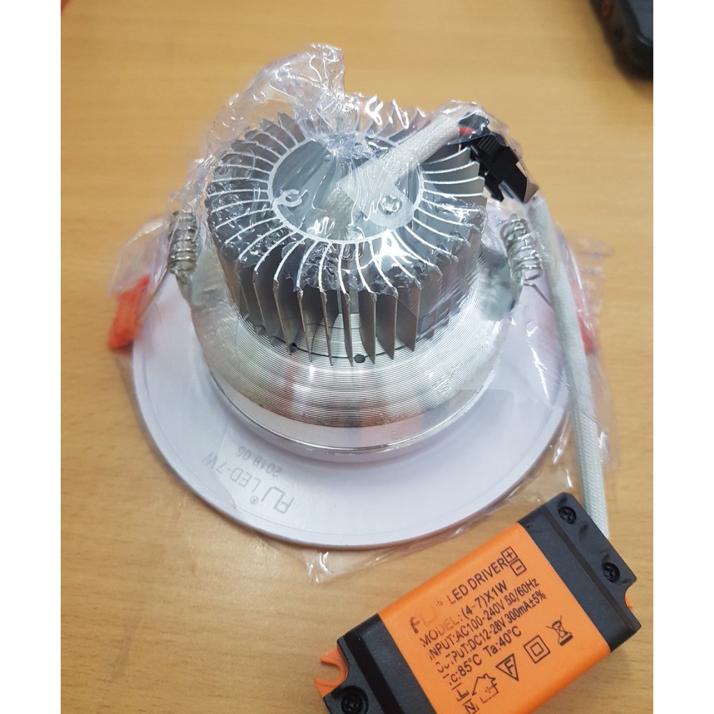 Đèn led âm trần 7w 1 màu, 3 màu lỗ 90 | BigBuy360 - bigbuy360.vn