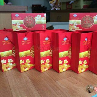 Bánh thập cẩm Đông Phương