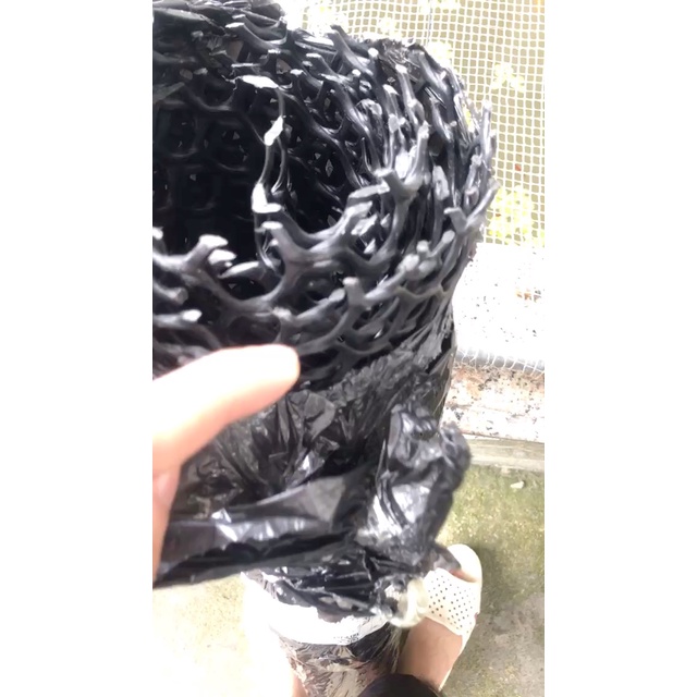 Lưới Nhựa Sàn Mủ chăn nuôi HC màu Đen