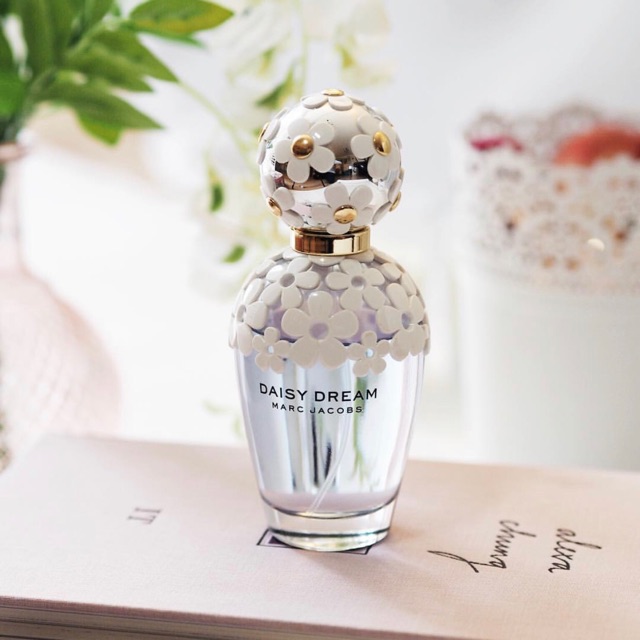 Nước hoa nữ Marc Jacobs Daisy Dream (10ml - dạng xịt)