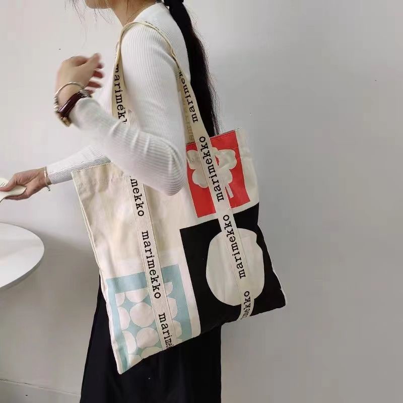 Finland Marimekko Túi Xách Canvas Đeo Vai Sức Chứa Lớn Phối Màu Kỷ Niệm 70 Năm Frangipani