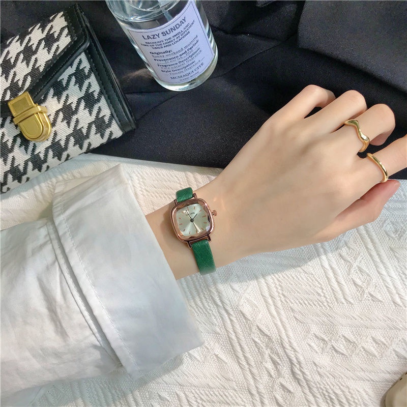 Đồng Hồ Đeo Tay Winner Mặt Vuông Nhỏ Chống Thấm Nước Phong Cách Retro Chất Lượng Cao Cho Nữ one