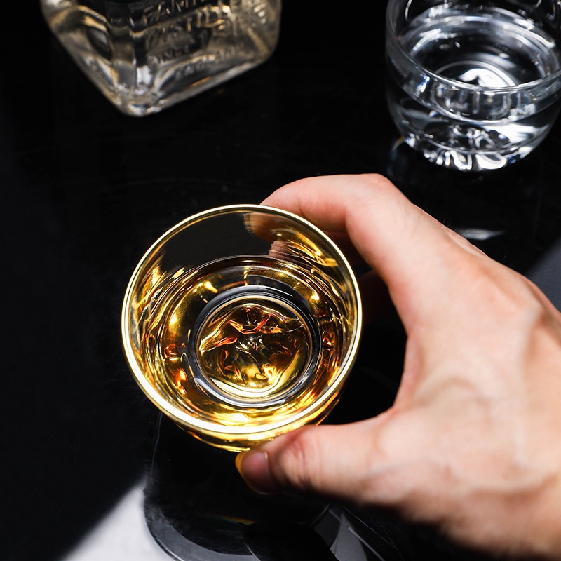 Ly uống nước hình núi Phú Sĩ Nhật Bản - Cốc uống rượu Whisky thủy tinh GD0083