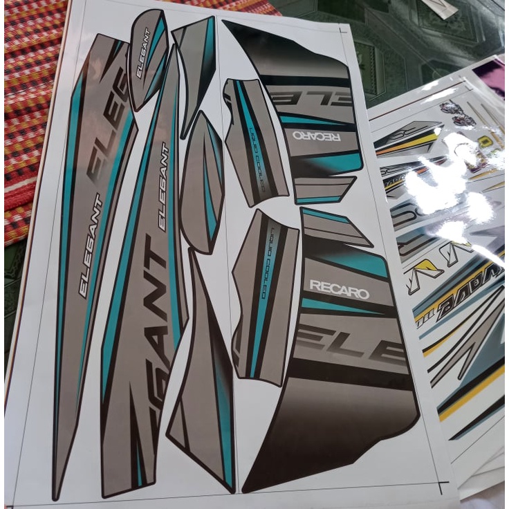 Tem rời elegant 50cc xanh lục bảo đen