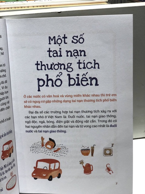 Sách- 15 bí kíp giúp tớ an toàn: Cẩm nang phòng tránh tai nạn thương tích- NXB Kim Đồng