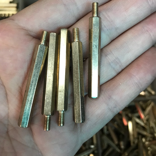 5 chiếc cọc đồng dài 4cm