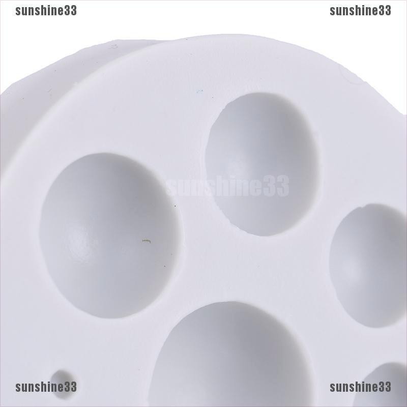 Khuôn silicone làm bánh kẹo / xà phòng hình tròn tiện dụng
