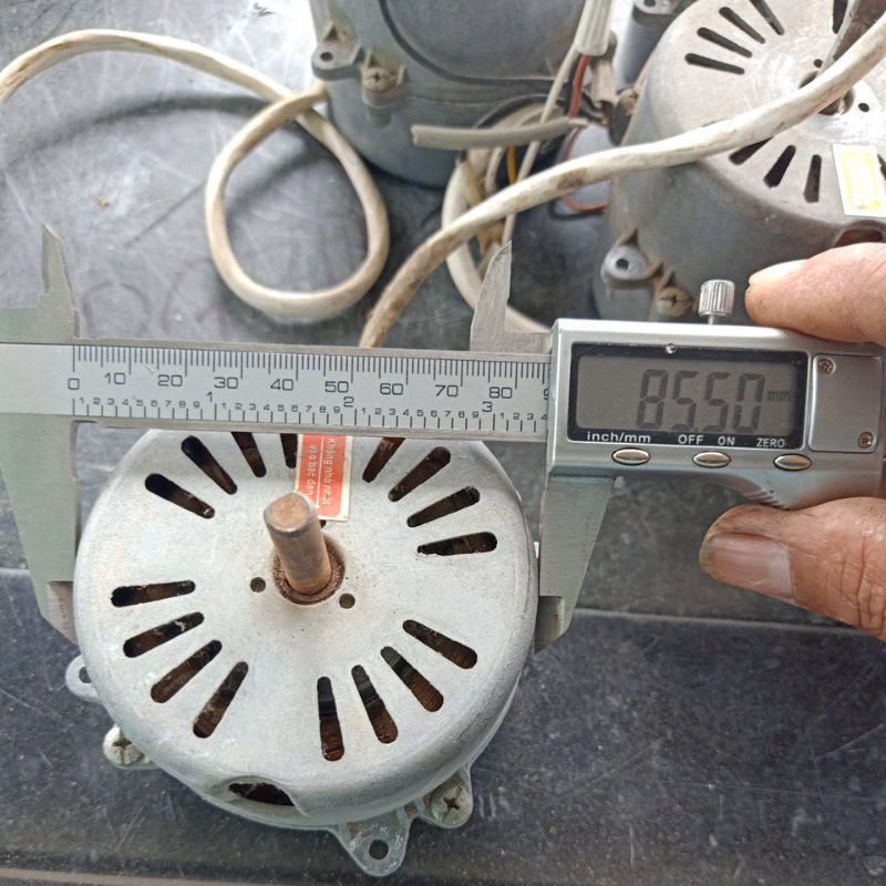 Mô tơ quạt nước