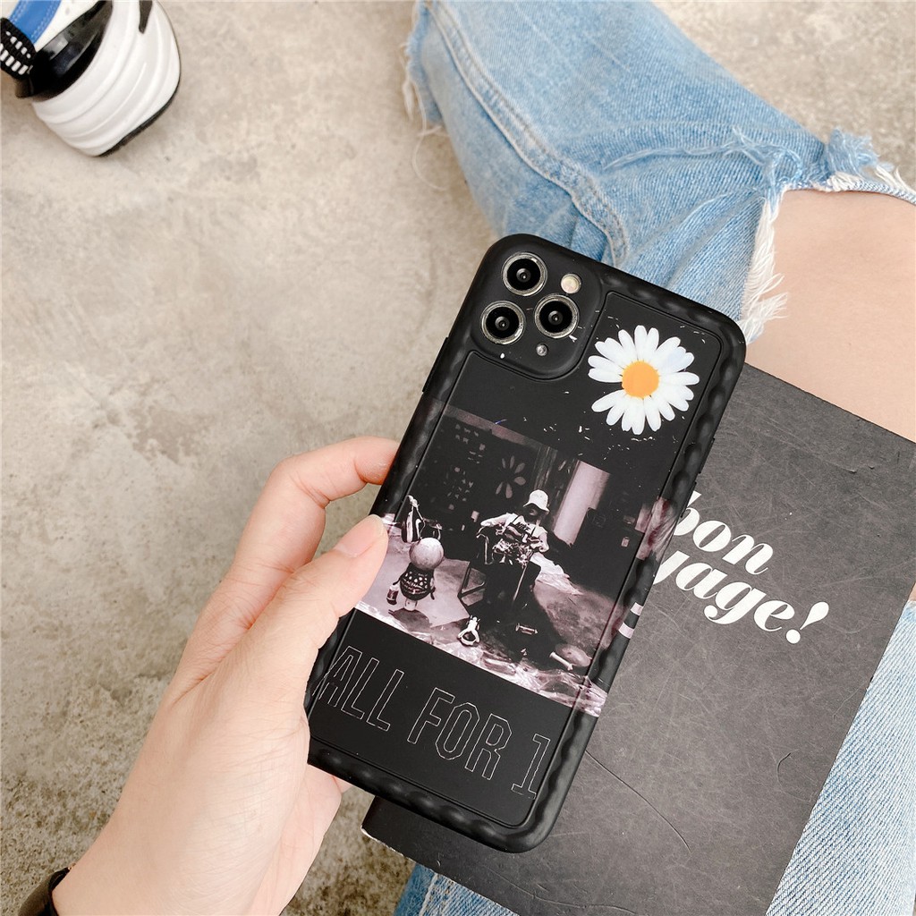 Soft Plastic Phone Cases Cute Couple cartoon Tide brand daisy G-Dragon Case suitable for iPhone11 PRO MAX 7/8plus SE2020 X/XS XR XSMAX