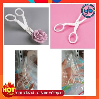 Kéo nhựa bắt bông kem chuyên dùng