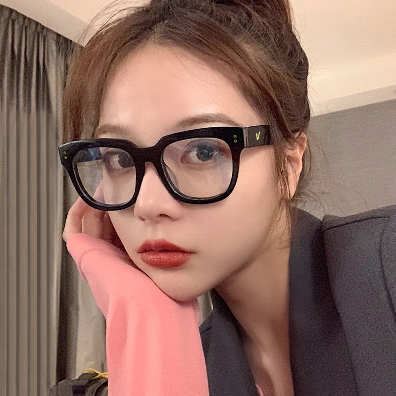 Mắt kính chống bức xạ phong cách Hàn Quốc hợp thời trang cho nữ
