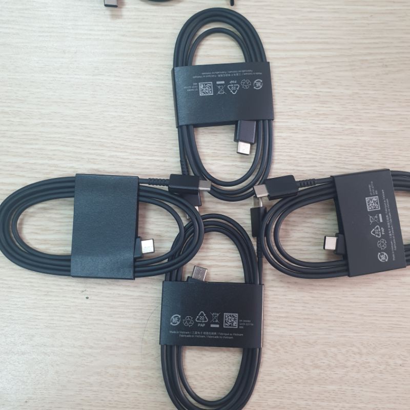 Cáp sạc nhanh samsung C to C /cáp sạc fold 3 dài 1 m chuẩn sạc nhanh .bảo hành 12 tháng