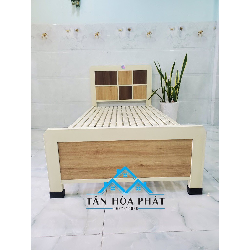 Giường sắt kết hợp gỗ kem đậm 1m2x2m