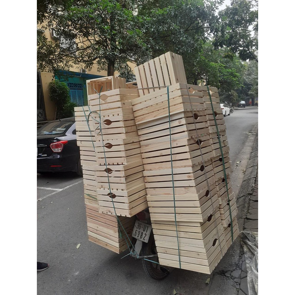 Sale 28% box gỗ đa năng| Box gỗ trang trí| Hộp gỗ pallet| Kệ đựng sách làm bằng pallet 30 x 40 x S20