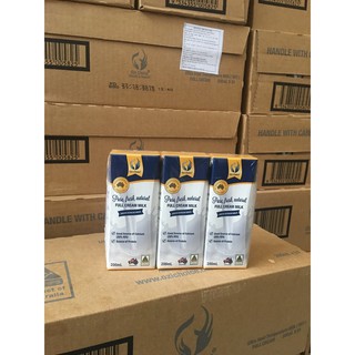 Sữa Tươi Ozi Choice Nguyên Kem 200ml