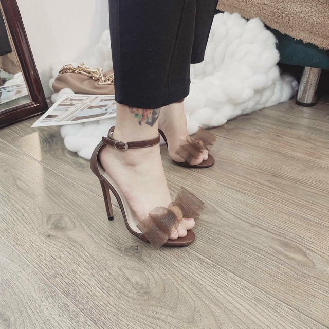 (SẴN) GIÀY SANDAL NƠ LƯỚI GÓT NHỌN 9 PHÂN THA HỒ PHỐI ĐỒ