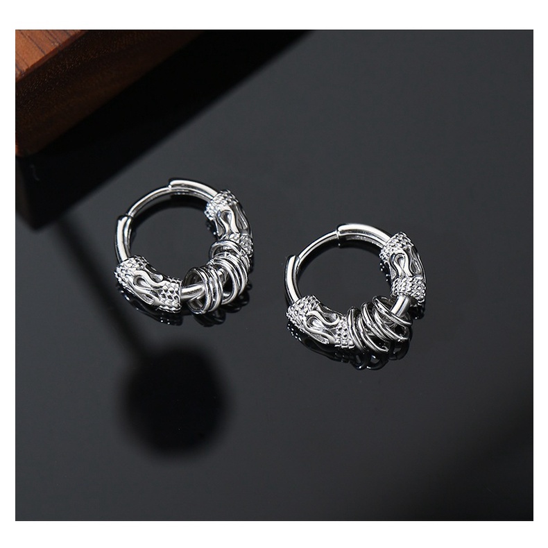 Khuyên tai dạng kẹp Orn Earring nam nữ bông tai SAZ màu bạc đen đơn giản đẹp nhỏ xinh - HT Orn Earring