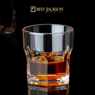 Ly thủy tinh vintage cổ điển tinh tế. Cốc thủy tinh cao cấp uống whisky, cà phê